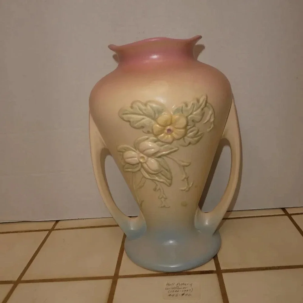 Vintage‎ Hull Wildflower Double Handled Art Pottery Vase W-12 9-1/2
